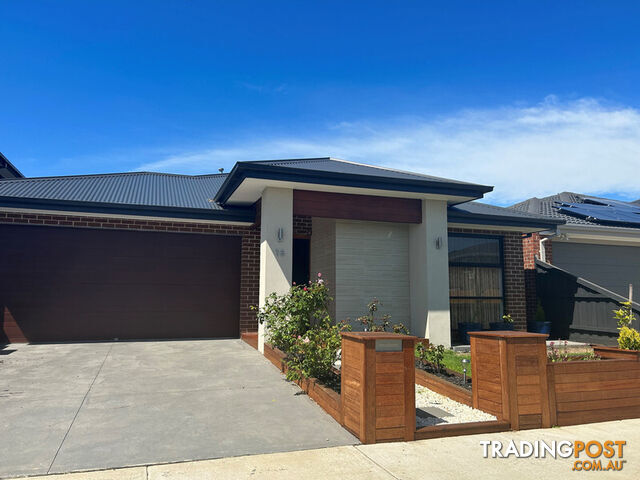 18 Independence Avenue POINT COOK VIC 3030