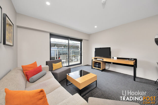 813/750 Bourke Street DOCKLANDS VIC 3008