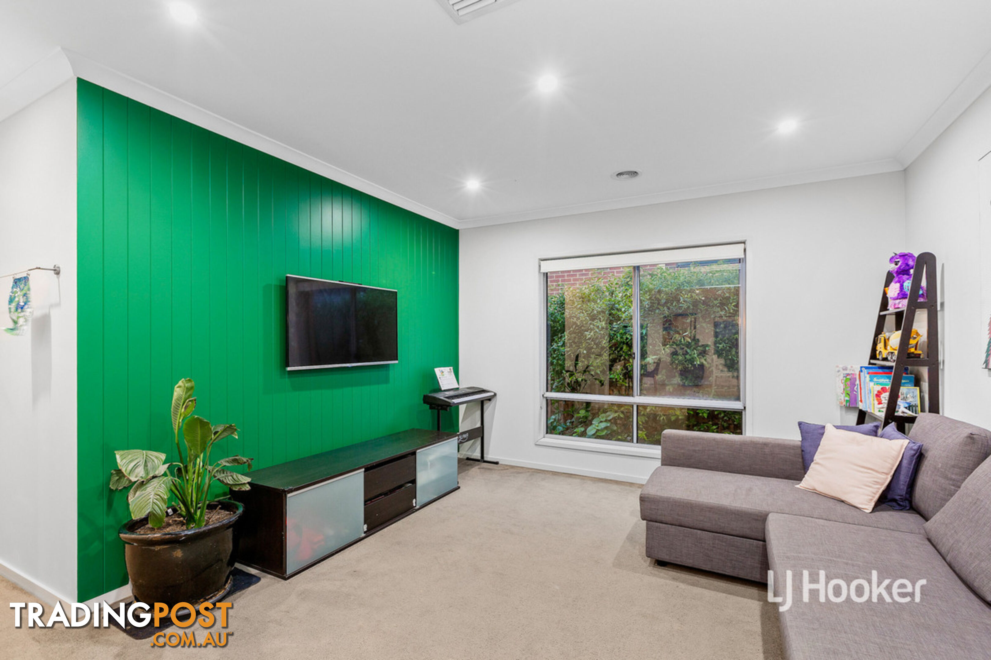 4 Forum Way POINT COOK VIC 3030