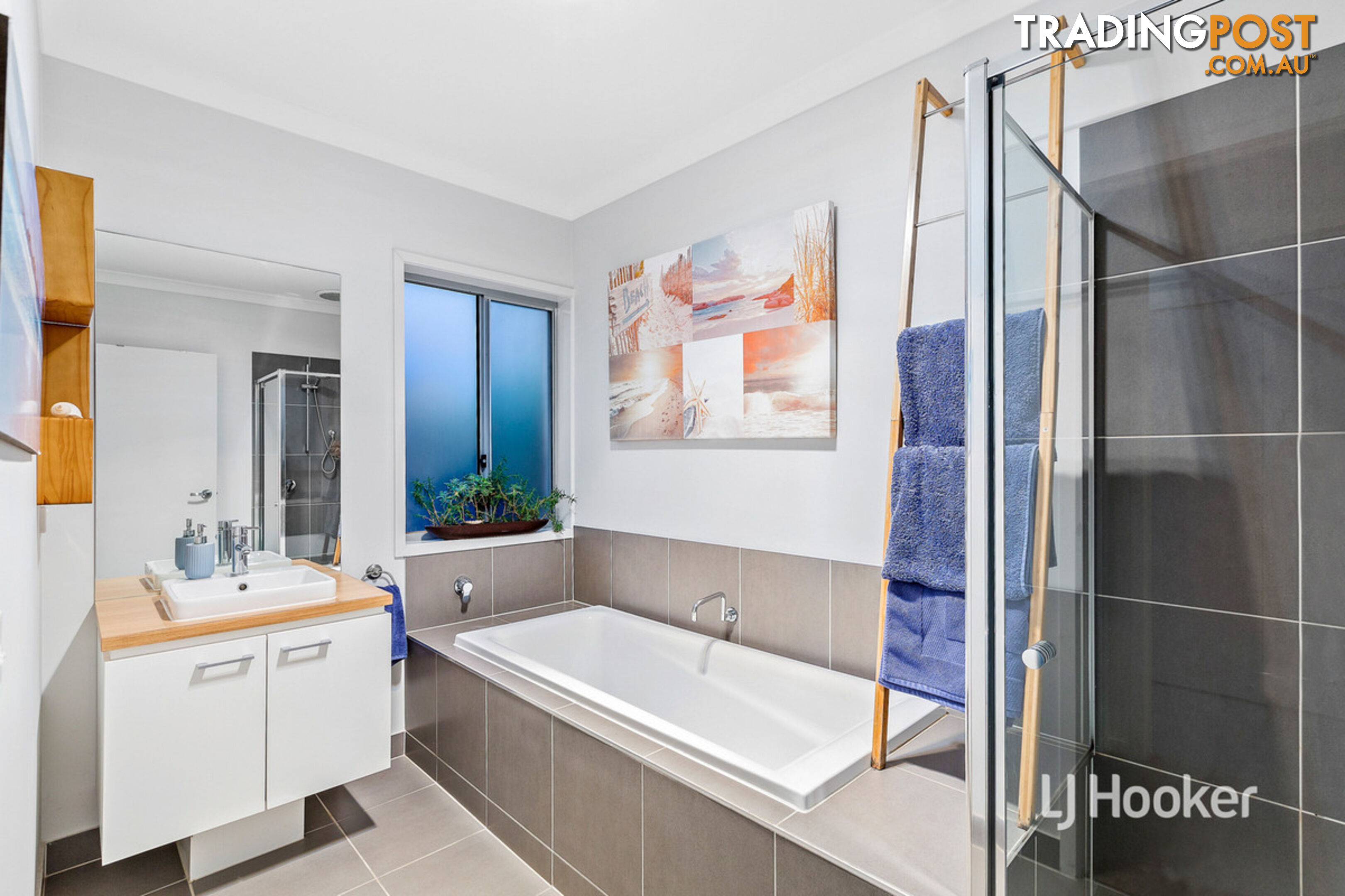 4 Forum Way POINT COOK VIC 3030