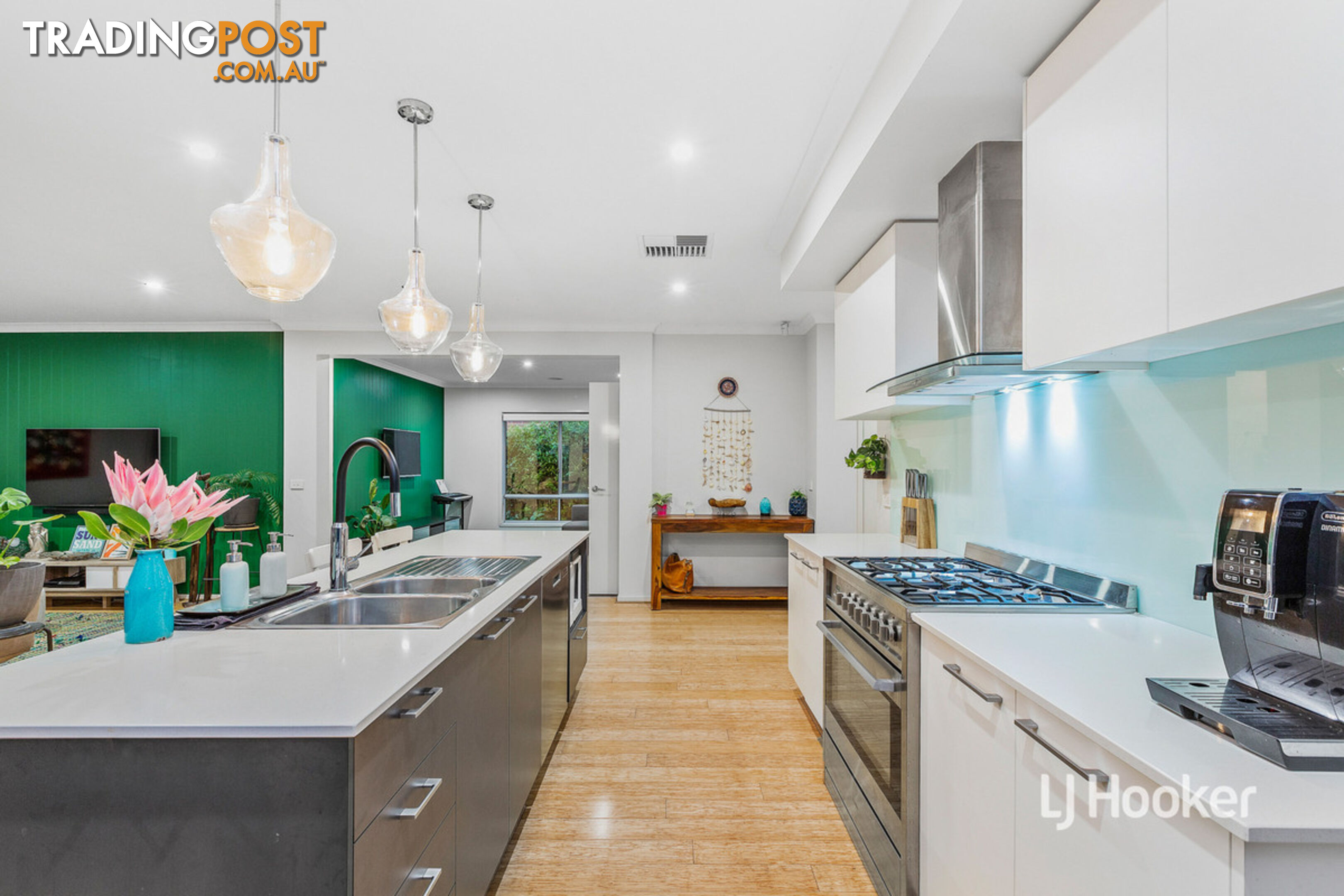 4 Forum Way POINT COOK VIC 3030