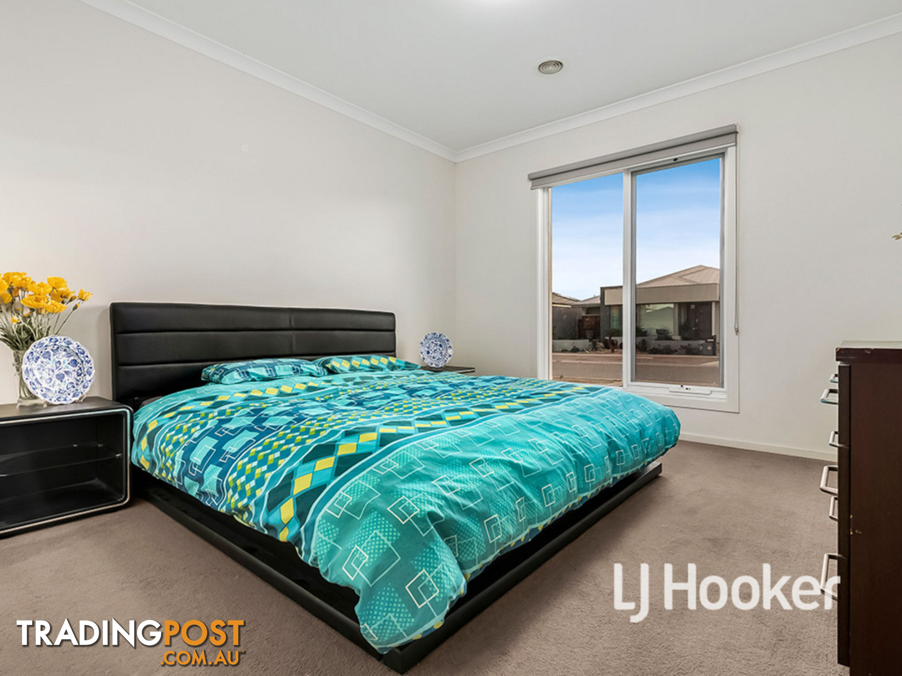 8 Grenache Street POINT COOK VIC 3030