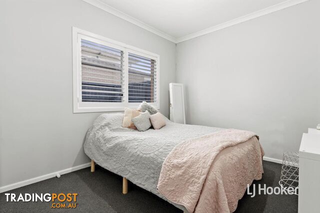 19 Eaglemont Way WERRIBEE VIC 3030