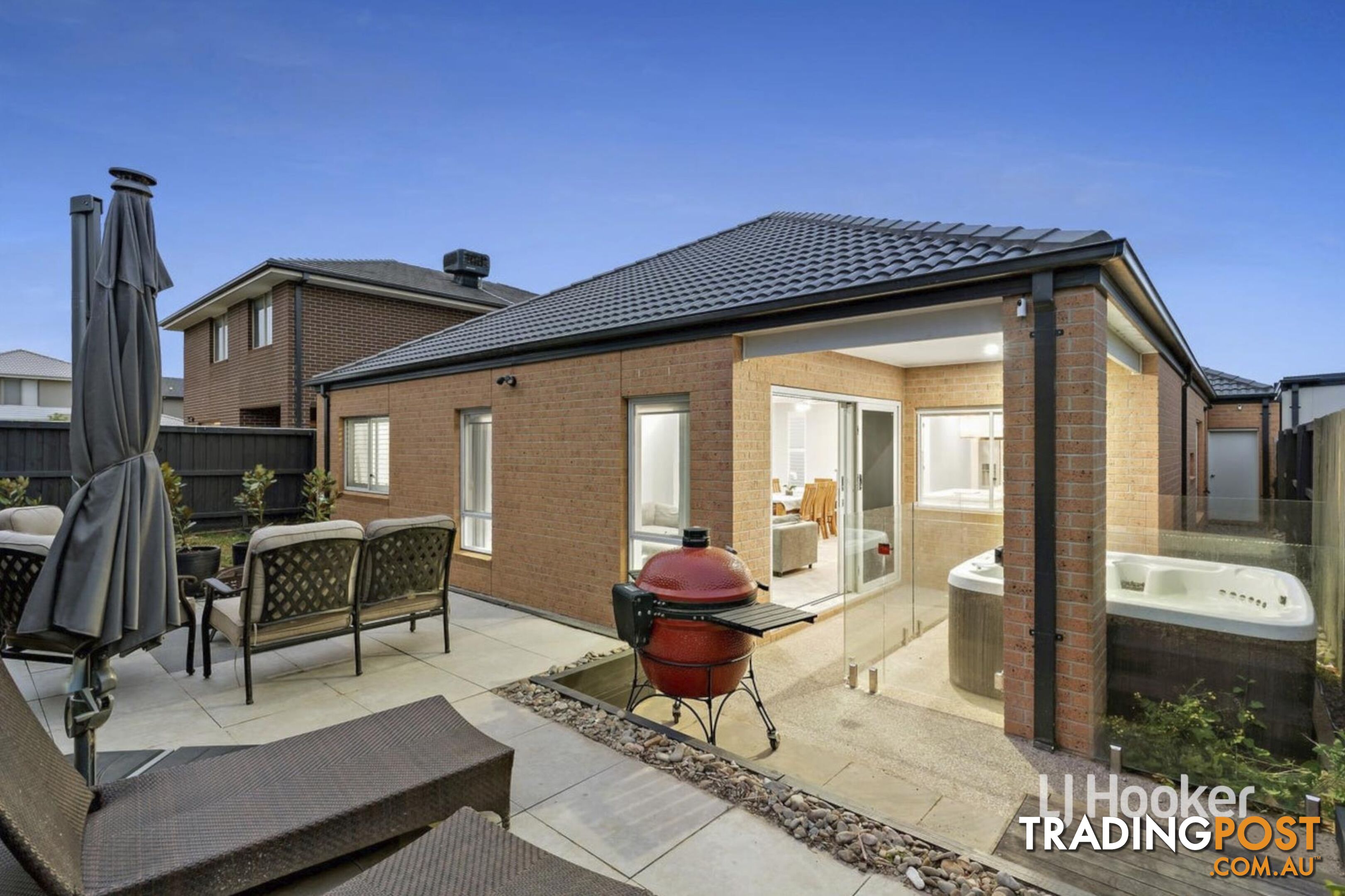 19 Eaglemont Way WERRIBEE VIC 3030