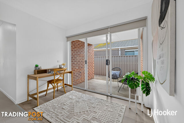 23 Perlette Drive POINT COOK VIC 3030 - photo 4 of 15