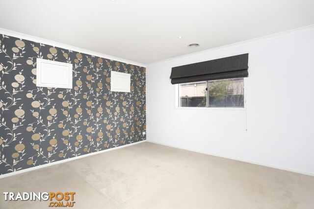 4 Rodeo Grove POINT COOK VIC 3030