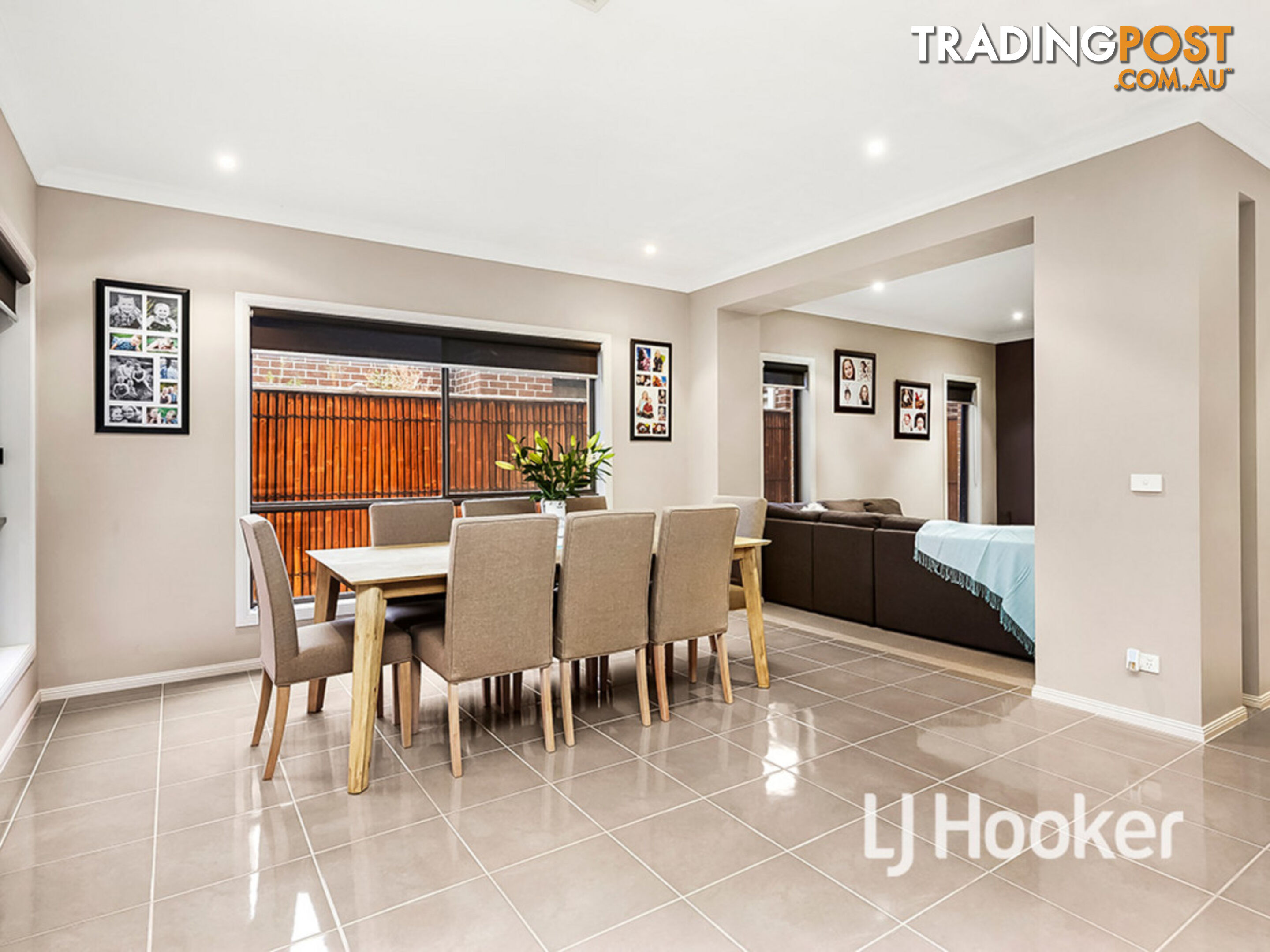 16 Tamborine Avenue POINT COOK VIC 3030