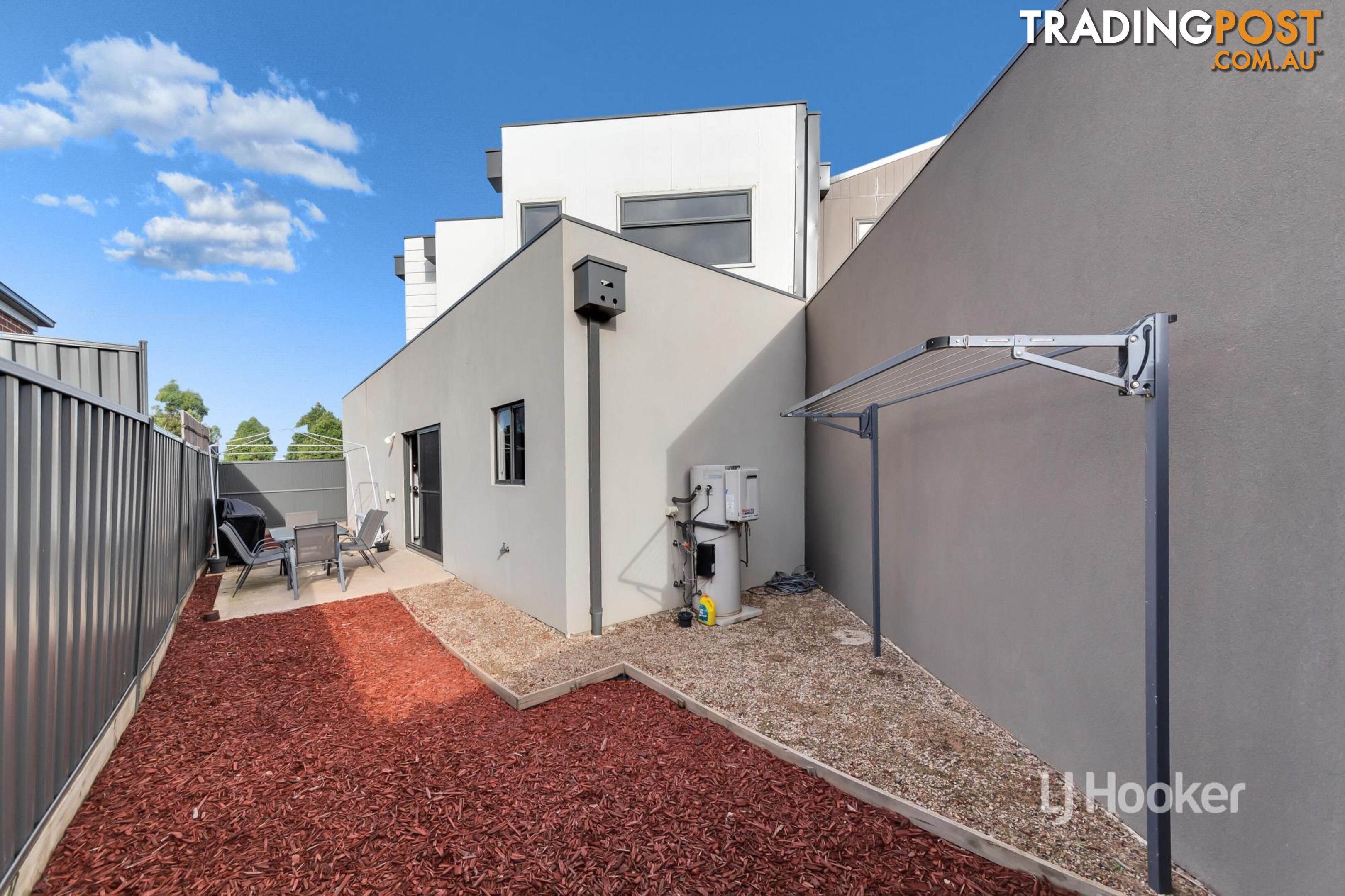 27 Everglade Crescent ROXBURGH PARK VIC 3064