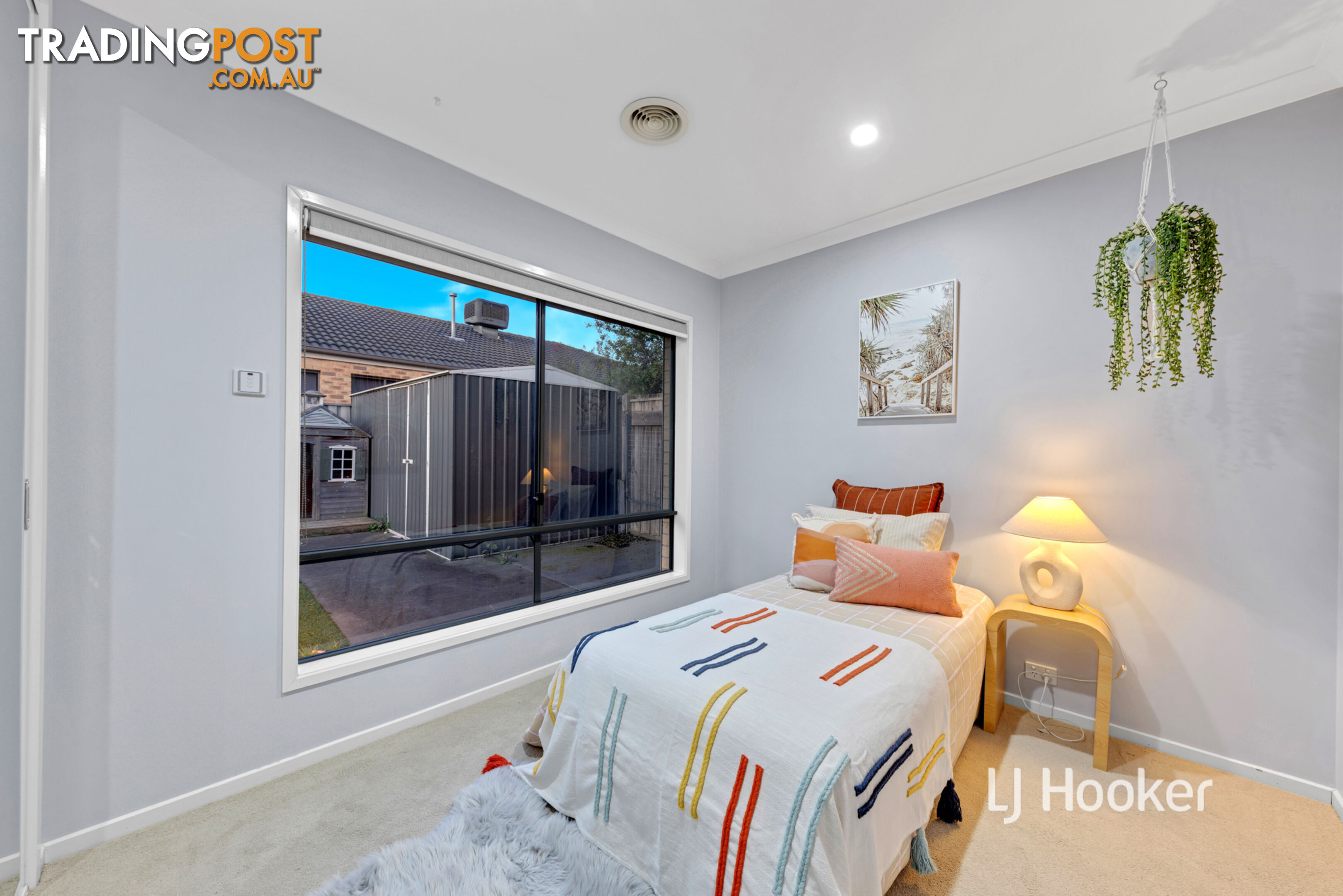 16 Urchin Way POINT COOK VIC 3030