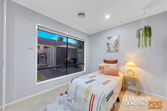 16 Urchin Way POINT COOK VIC 3030