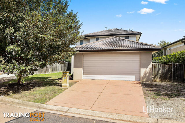 63 Vaucluse Boulevard SANCTUARY LAKES VIC 3030