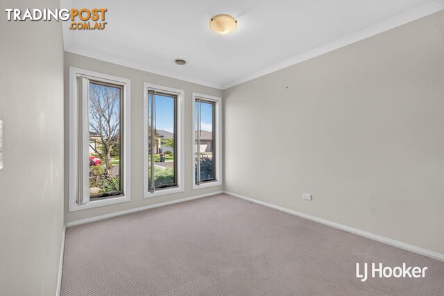 18 Fellows Street WEIR VIEWS VIC 3338 - photo 2 of 12