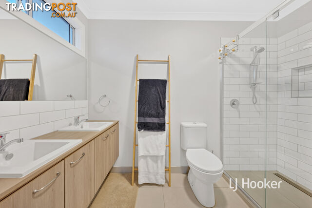 27 Creston Street POINT COOK VIC 3030