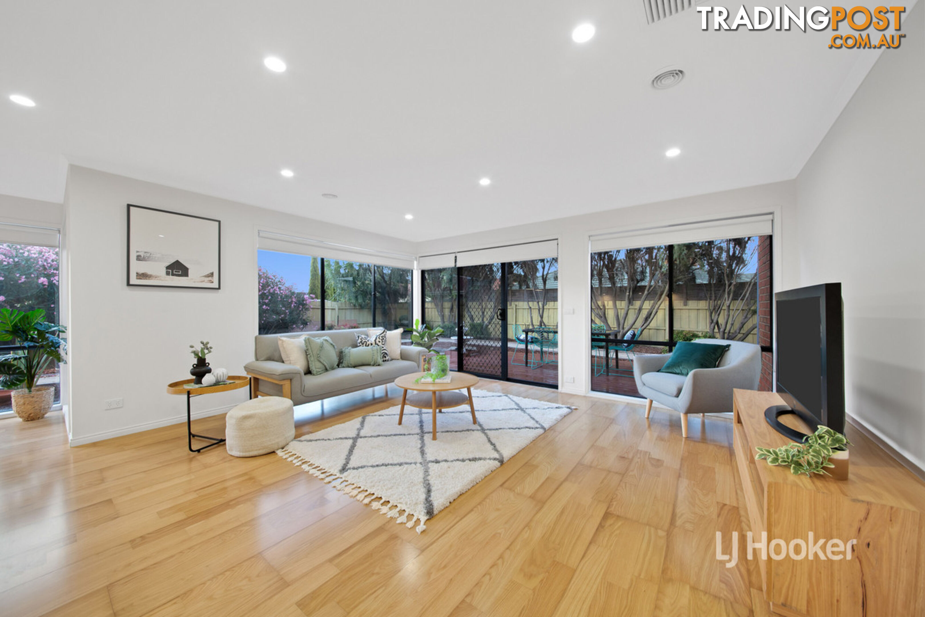 9 Inverie Place POINT COOK VIC 3030