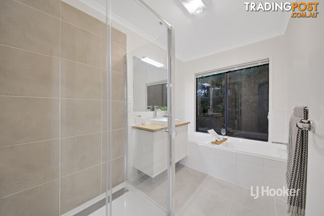 9 Inverie Place POINT COOK VIC 3030