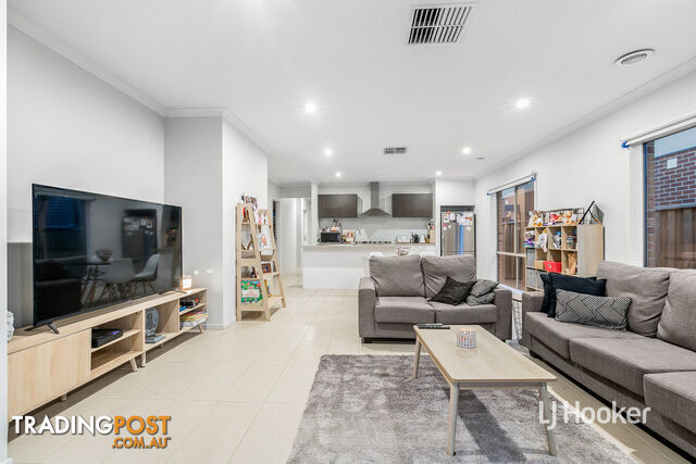 69 Grassbird Drive POINT COOK VIC 3030