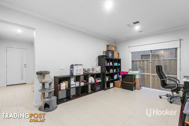 69 Grassbird Drive POINT COOK VIC 3030