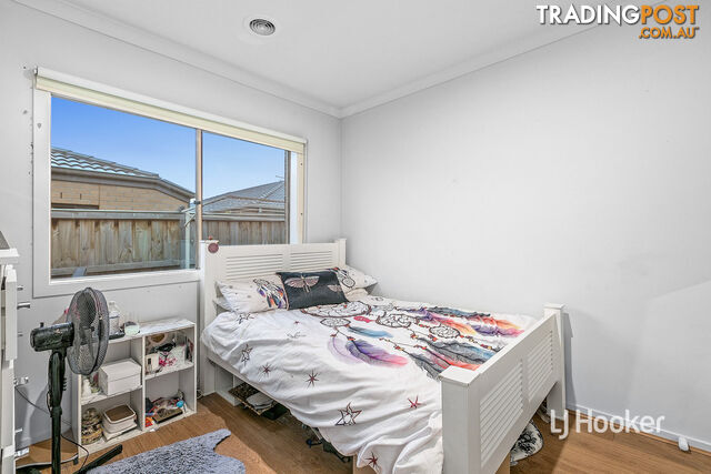 69 Grassbird Drive POINT COOK VIC 3030