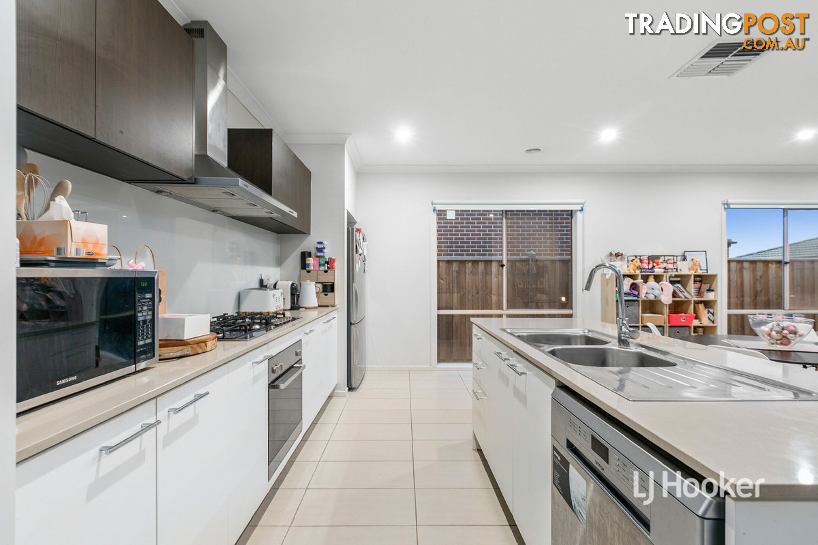 69 Grassbird Drive POINT COOK VIC 3030