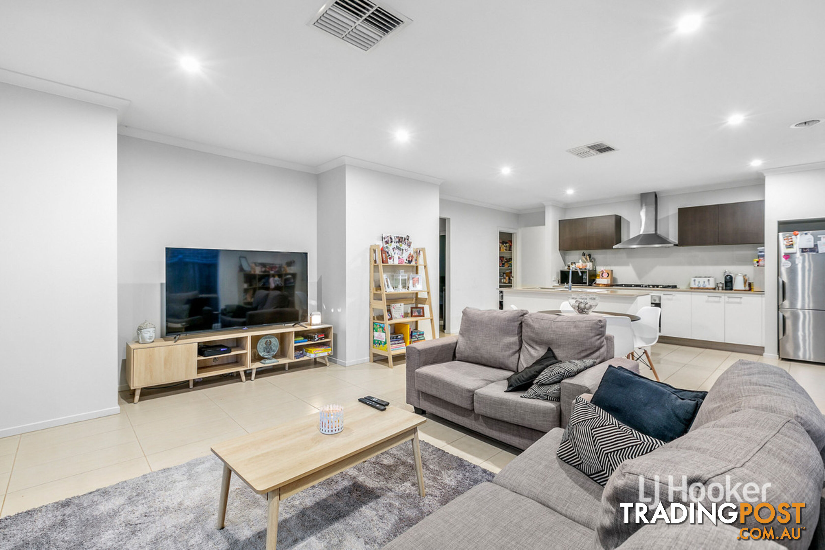 69 Grassbird Drive POINT COOK VIC 3030