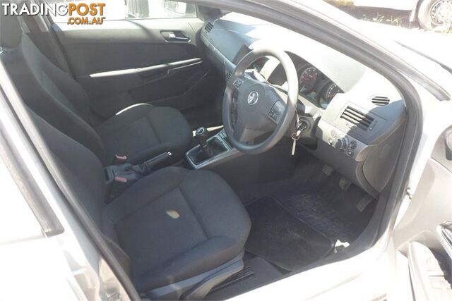 2006  HOLDEN ASTRA CD AH MY06.5 5D HATCHBACK