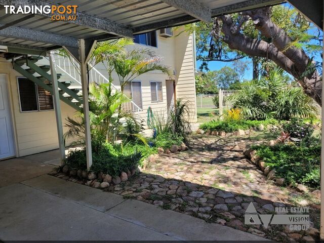 6 Donovan St Blackwater QLD 4717