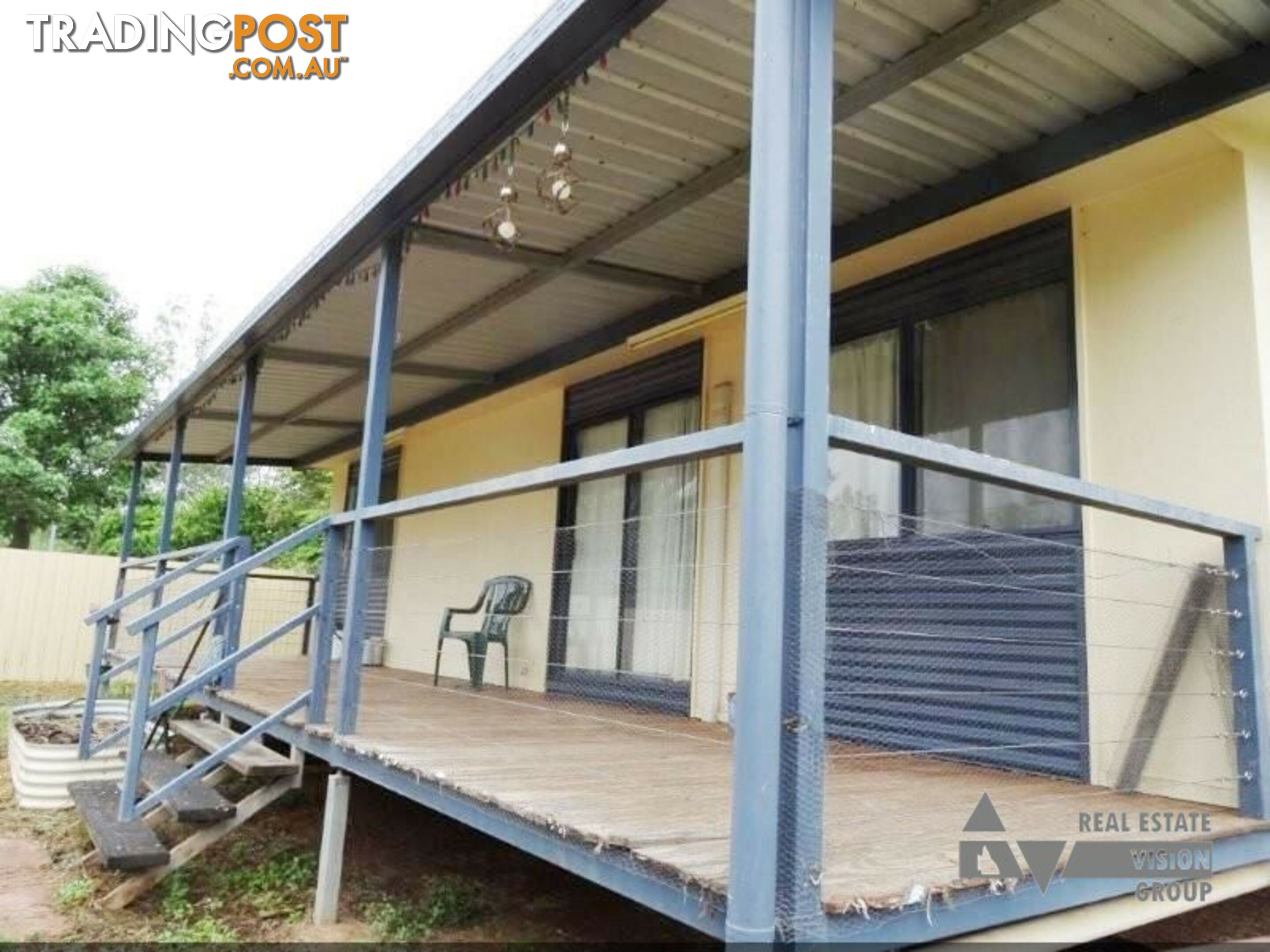 13 Campbell St Bluff QLD 4702