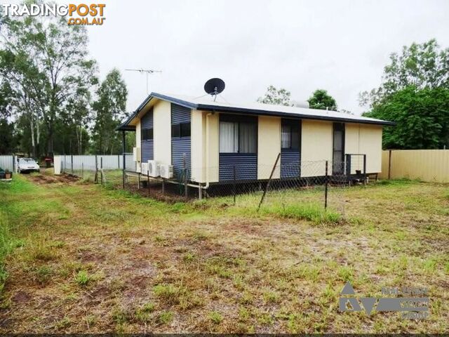 13 Campbell St Bluff QLD 4702