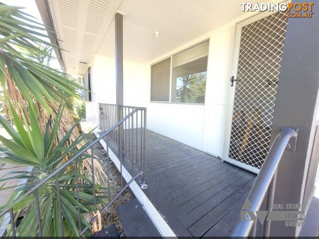 24 Boronia St Blackwater QLD 4717