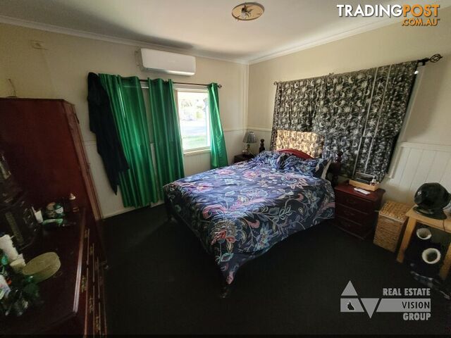 2 Karri St Blackwater QLD 4717