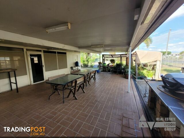 2 Karri St Blackwater QLD 4717