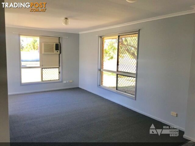 29 Park Ave Emerald QLD 4720