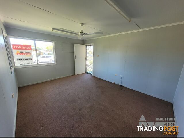 39 Fay St Blackwater QLD 4717