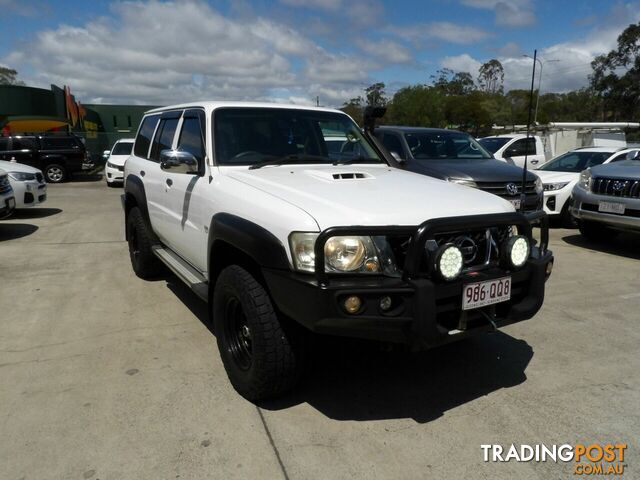 2013 NISSAN PATROL ST Y61 WAGON