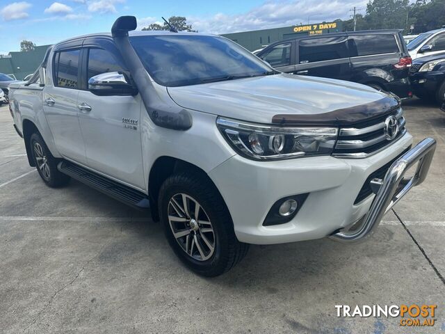 2017 TOYOTA HILUX SR5 DOUBLE CAB GUN126R UTILITY