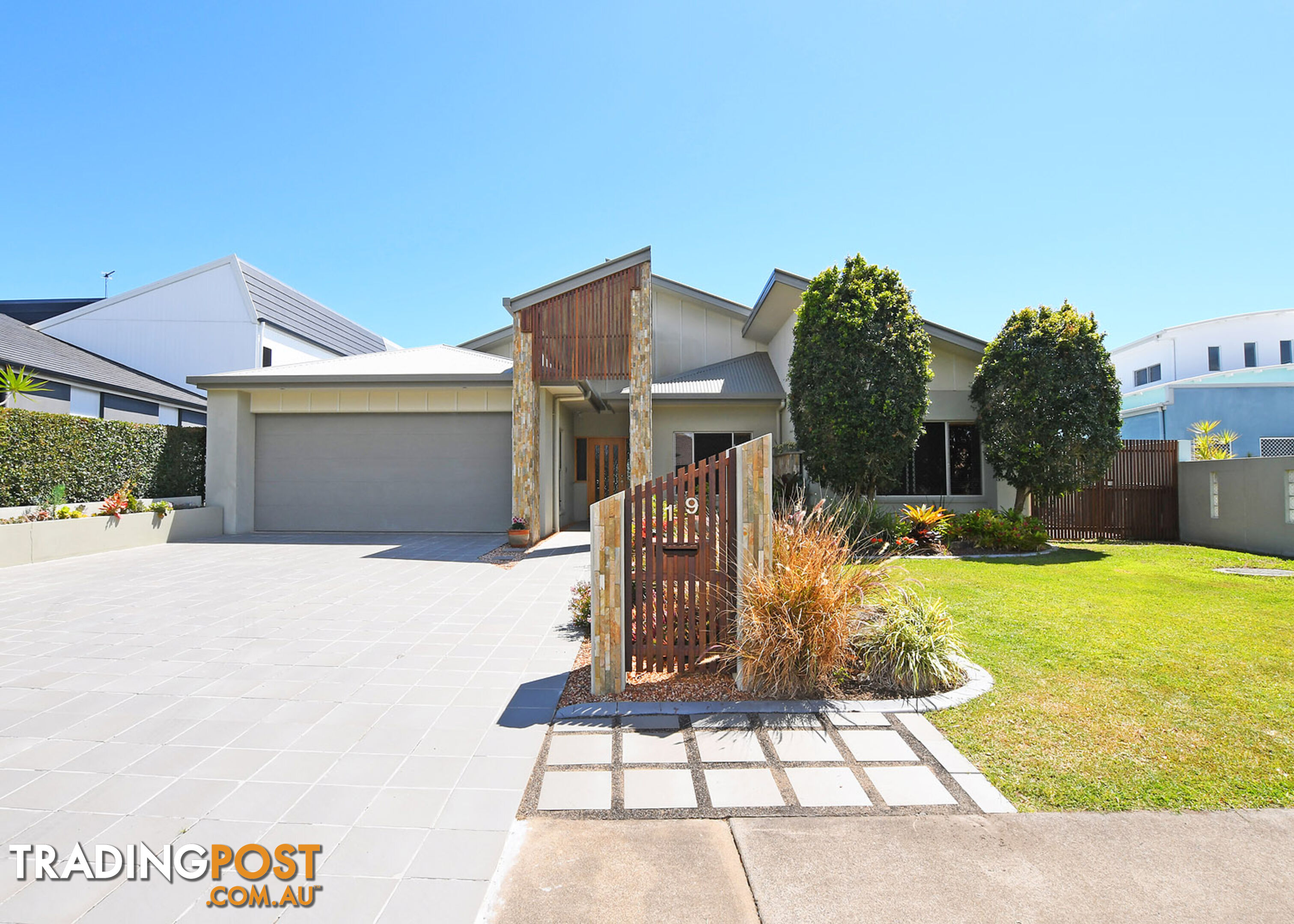 19 Lady Penrhyn Drive ELI WATERS QLD 4655