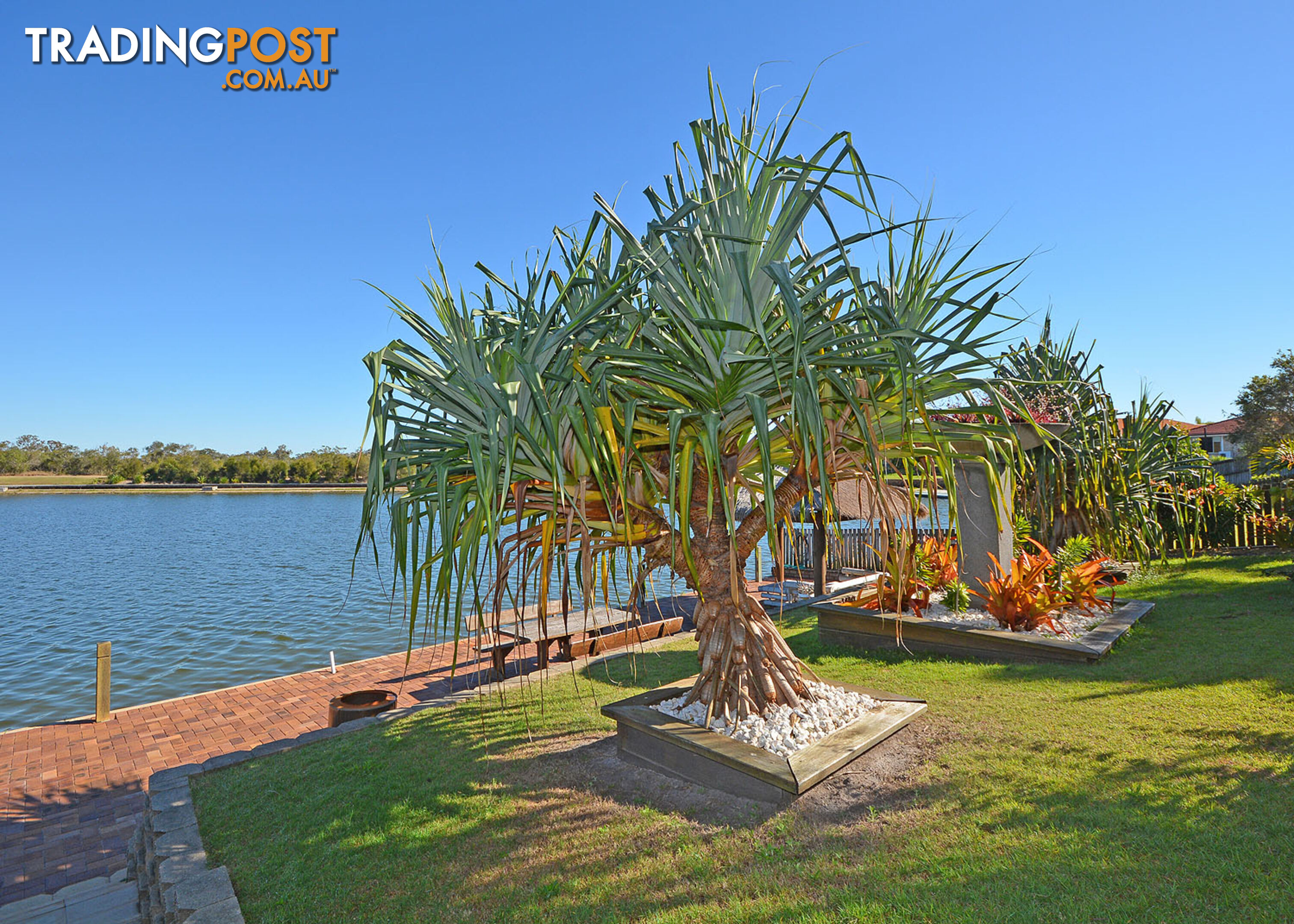 18 Spoonbill Way ELI WATERS QLD 4655