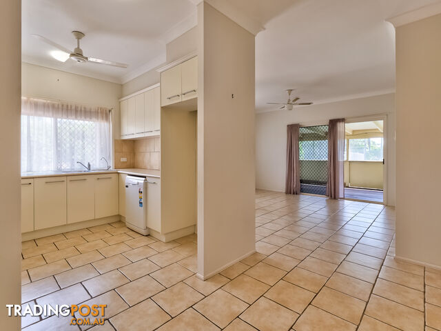 4 / 415 Boat Harbour Drive TORQUAY QLD 4655