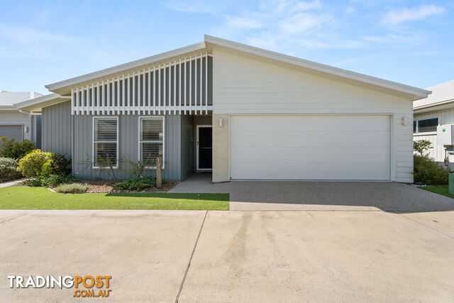 123 5 Serenity Drive ELI WATERS QLD 4655