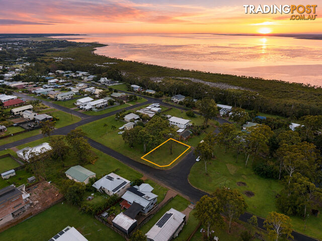 15 Ferris Avenue RIVER HEADS QLD 4655