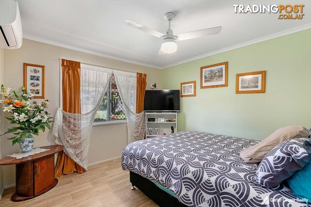 1 Turrum Street SCARNESS QLD 4655