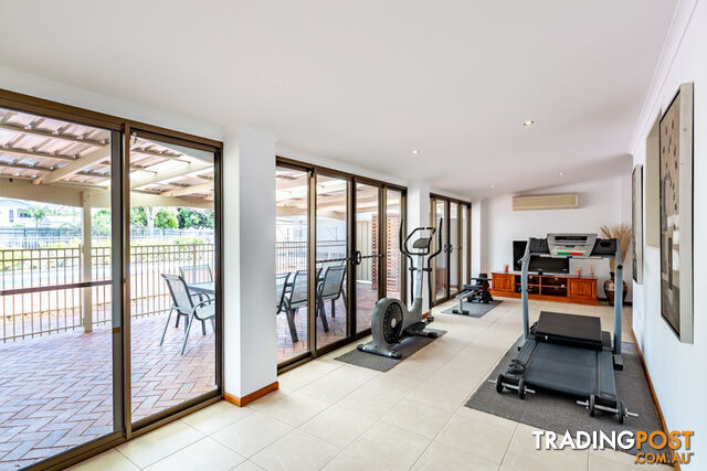 129 Esplanade POINT VERNON QLD 4655