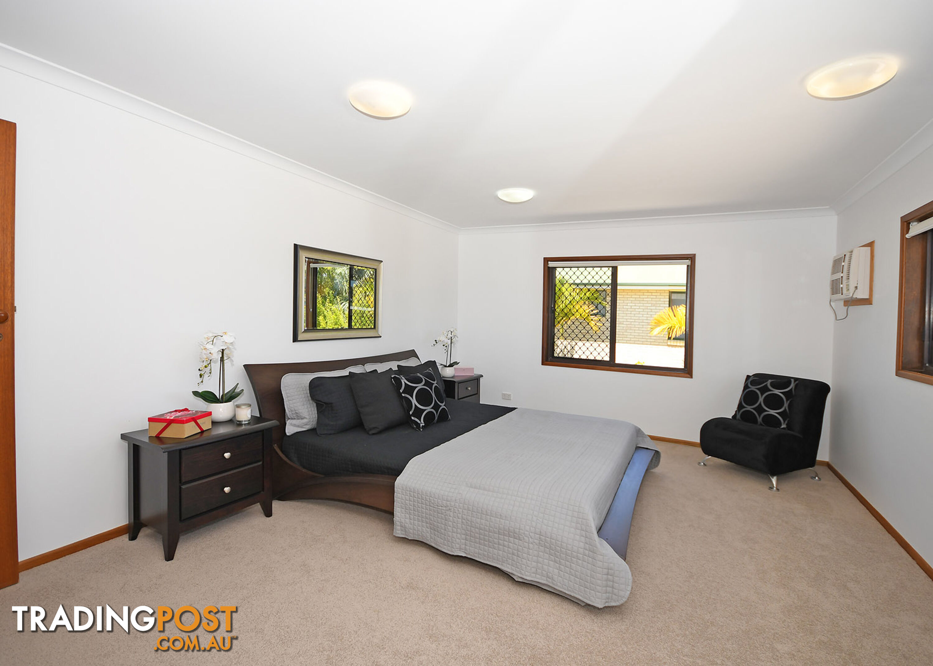 129 Esplanade POINT VERNON QLD 4655