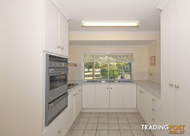 41 Wellington Crescent WONDUNNA QLD 4655