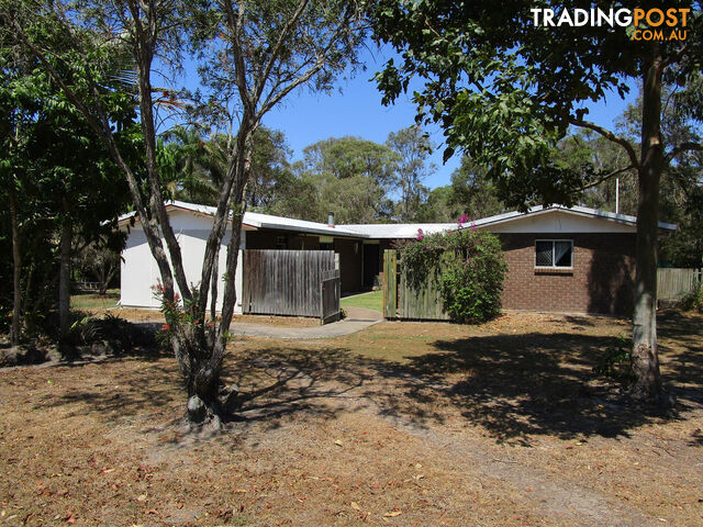 15-17 Garden Drive URANGAN QLD 4655