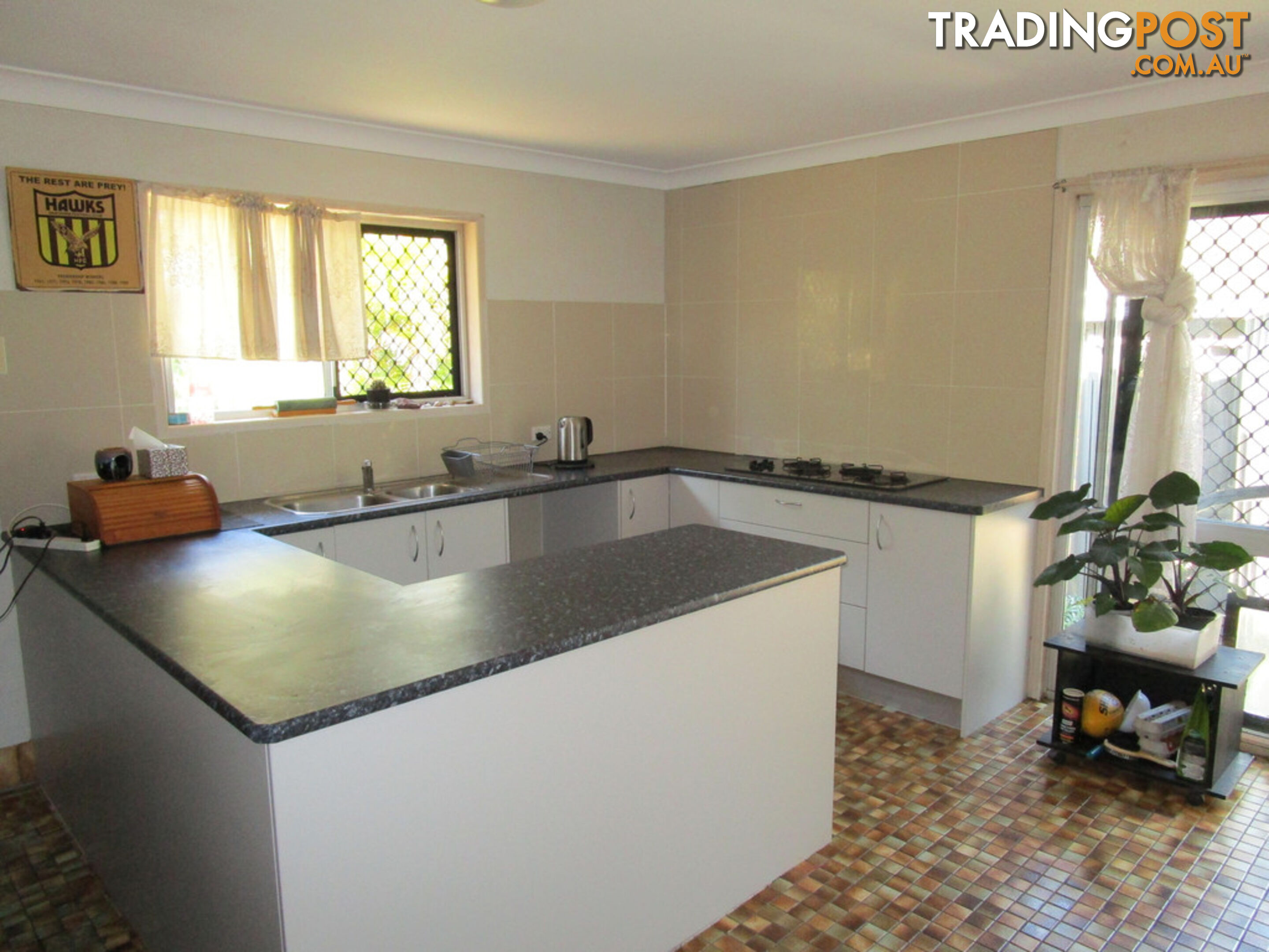 15-17 Garden Drive URANGAN QLD 4655