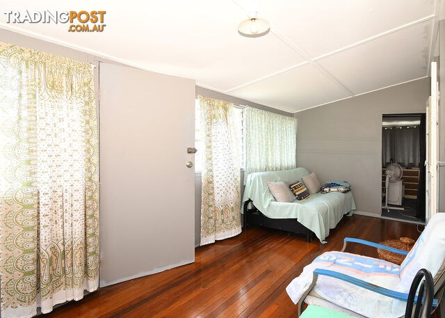 13 Truro Street TORQUAY QLD 4655