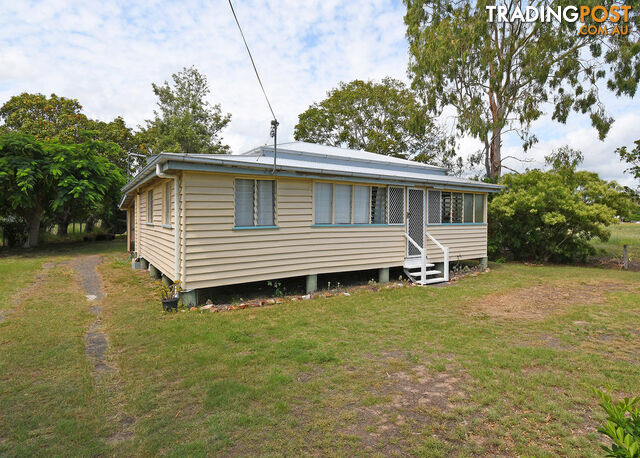 13 Truro Street TORQUAY QLD 4655