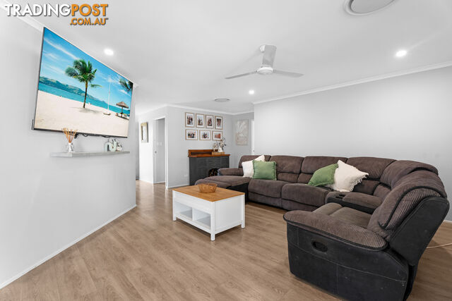 35 Ironbark Street KAWUNGAN QLD 4655 - photo 4 of 20