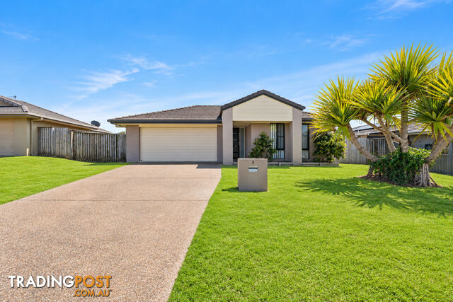 8 Parkhill Avenue WONDUNNA QLD 4655